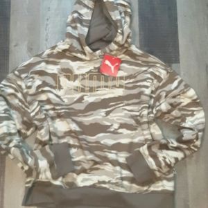 Womans puma hoodie M